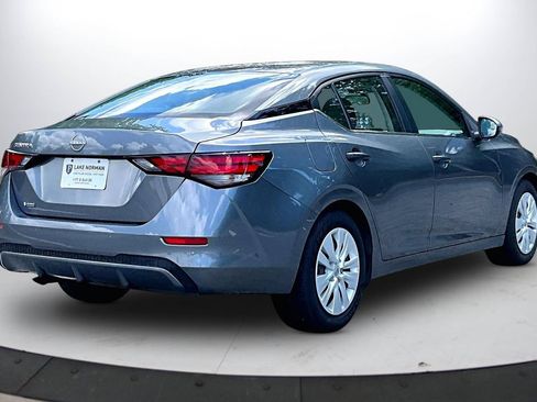 Used 2024 Nissan Sentra S FWD image 9