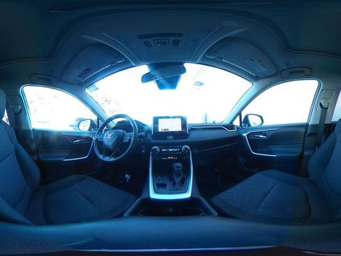 Used 2025 Toyota RAV4 XLE w/ Convenience Package image 44