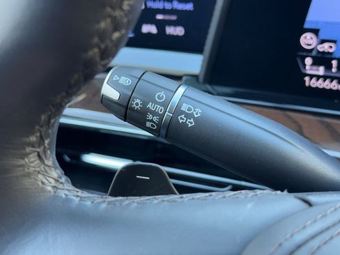 Certified 2024 Cadillac Escalade ESV Premium Luxury Platinum image 65