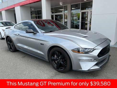 Used 2023 Ford Mustang GT Premium w/ Equipment Group 401A image 3