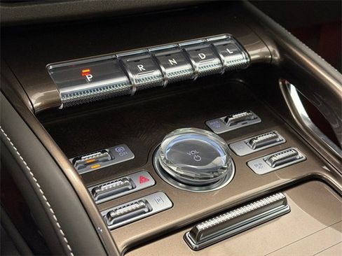 Used 2024 Lincoln Nautilus Black Label w/ Jet Appearance Package (87T) image 29