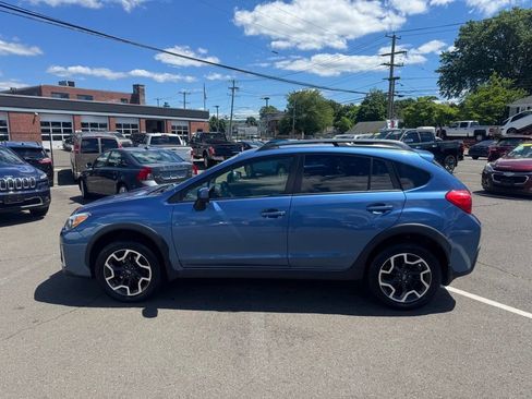 Used 2016 Subaru Crosstrek 2.0i Premium AWD/4WD image 9