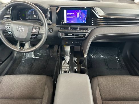 Certified 2025 Toyota Camry XLE AWD/4WD image 17