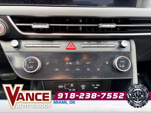 Used 2025 Hyundai Sonata SEL FWD image 22
