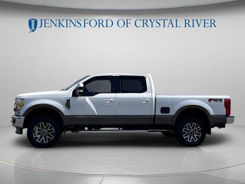 Used 2017 Ford F250 Lariat w/ Lariat Value Package AWD/4WD image 10