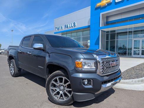 Used 2019 GMC Canyon Denali AWD/4WD image 1