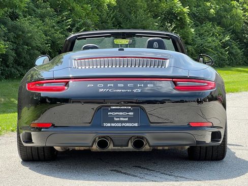 Certified 2019 Porsche 911 Carrera 4S AWD/4WD image 7