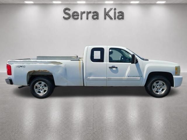 Used 2008 Chevrolet Silverado 1500 LT w/ Power Pack Plus AWD/4WD image 23