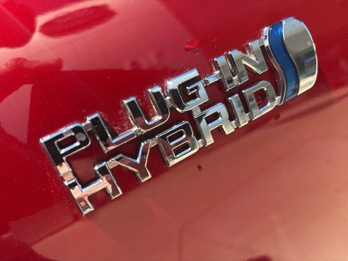 Used 2022 Toyota RAV4 SE AWD/4WD image 12