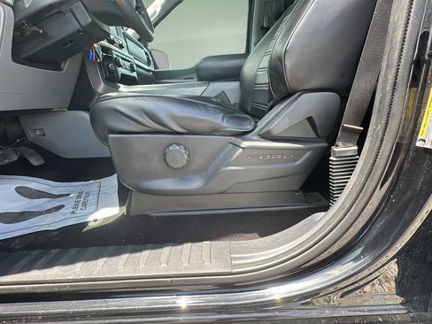 Used 2021 Ford F150 XLT AWD/4WD image 10