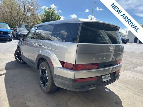 Used 2024 Hyundai Santa Fe SE image 5