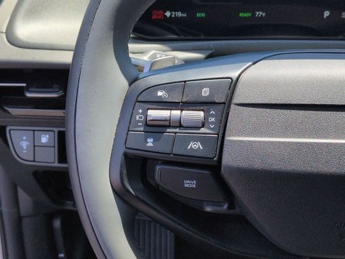 Used 2025 Kia EV6 Light w/ Light LR Technology Package RWD image 19