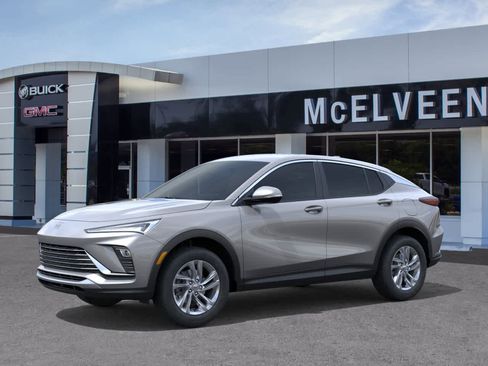 New 2026 Buick Envista Preferred FWD image 2