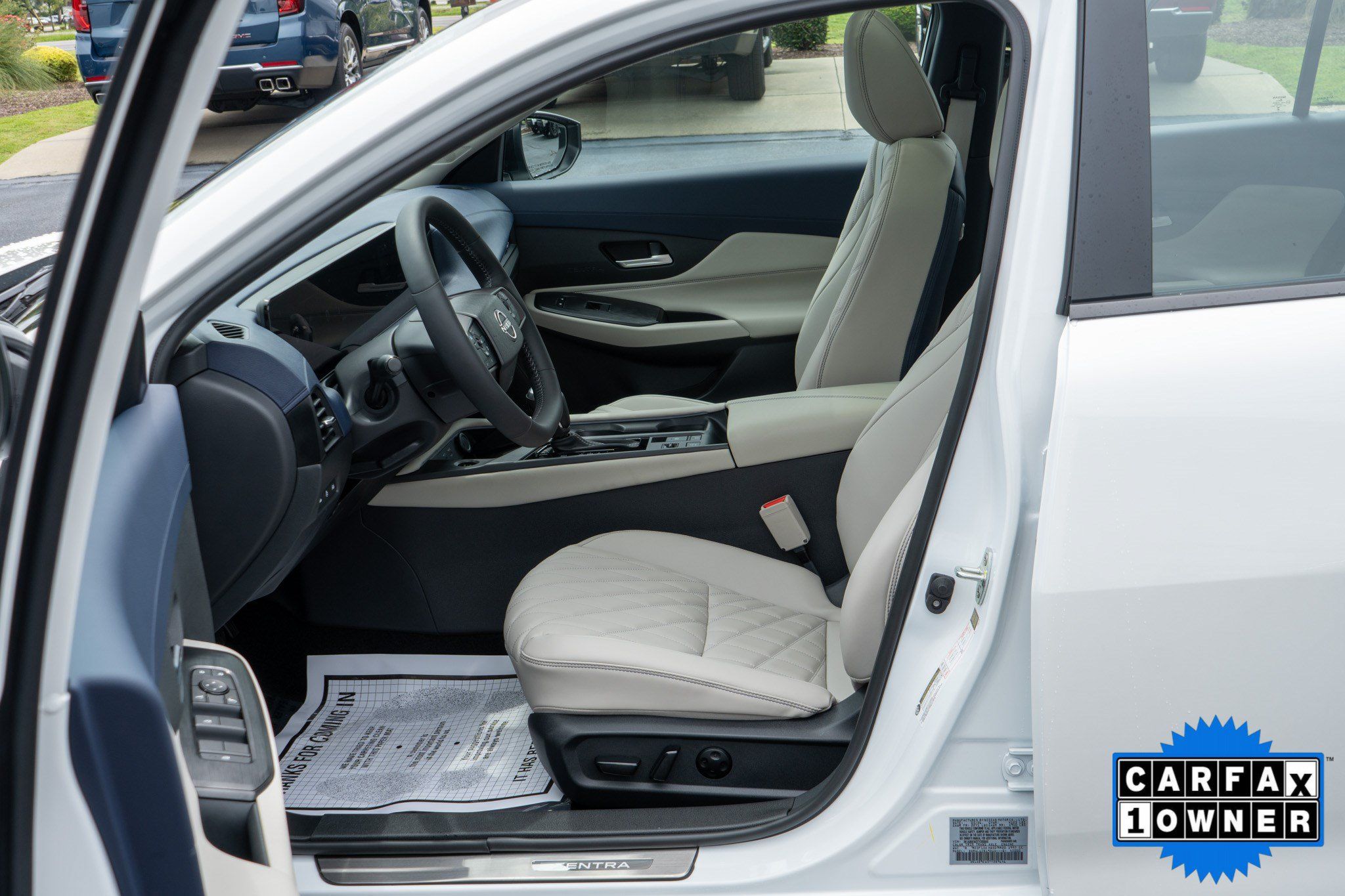 Used 2026 Nissan Sentra SL w/ Floor Mat Package FWD image 29