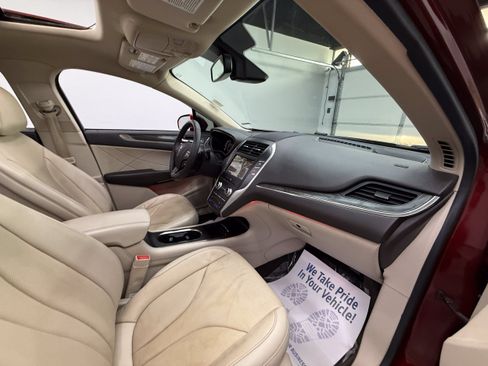 Used 2018 Lincoln MKC Reserve w/ MKC Technology Package AWD/4WD image 23