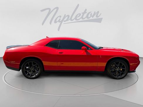 Used 2023 Dodge Challenger SXT w/ Plus Package RWD image 9