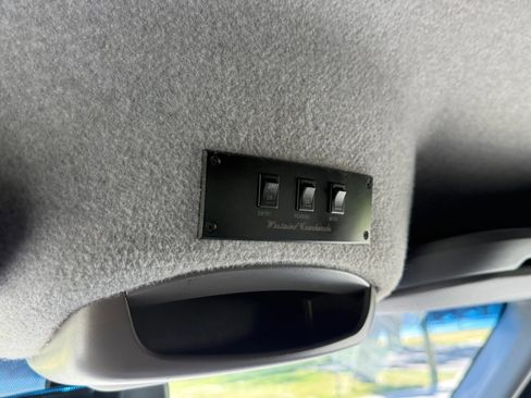 Used 2016 Mercedes-Benz Sprinter 3500 image 32