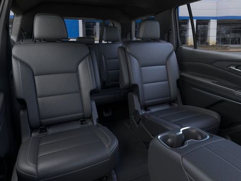 New 2026 Chevrolet Traverse LT image 17