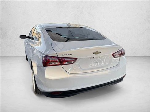 Used 2022 Chevrolet Malibu LT image 14