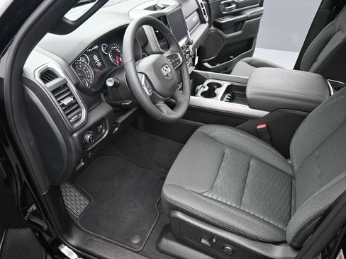 New 2025 RAM 1500 Big Horn image 9