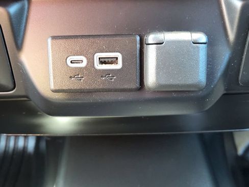 Used 2023 GMC Sierra 1500 Pro AWD/4WD image 33