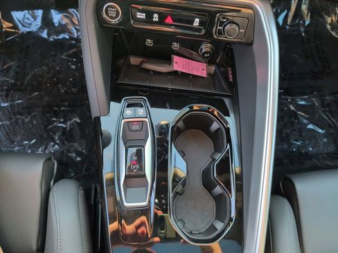 New 2025 Audi Q5 Premium Plus image 16