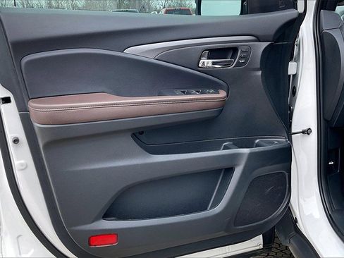 Used 2024 Honda Ridgeline RTL+ image 22