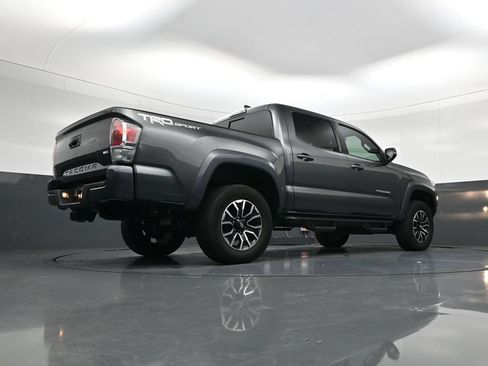Used 2020 Toyota Tacoma TRD Sport RWD image 25