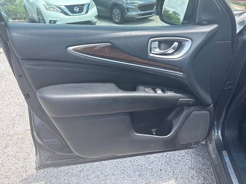 Used 2013 INFINITI JX35 FWD w/ Premium Pkg image 9