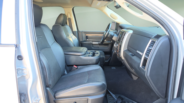 Used 2014 RAM 1500 Laramie RWD image 11