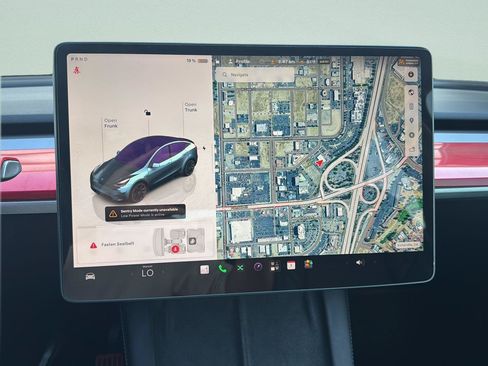 Used 2023 Tesla Model Y Long Range AWD/4WD image 17