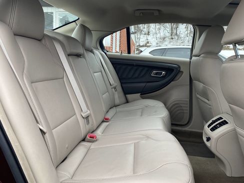 Used 2012 Ford Taurus SEL image 22