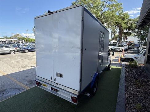 Used 2023 Ford E-350 and Econoline 350 Super Duty w/ Power Windows & Locks Group image 6