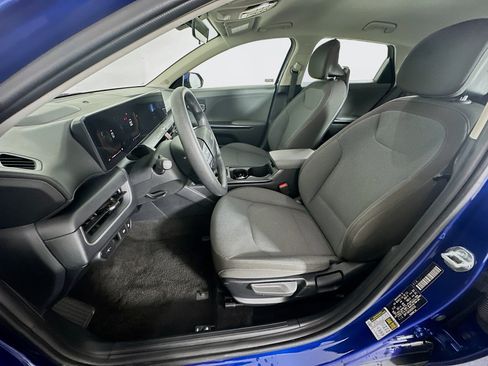 Used 2025 Kia K4 FWD image 13