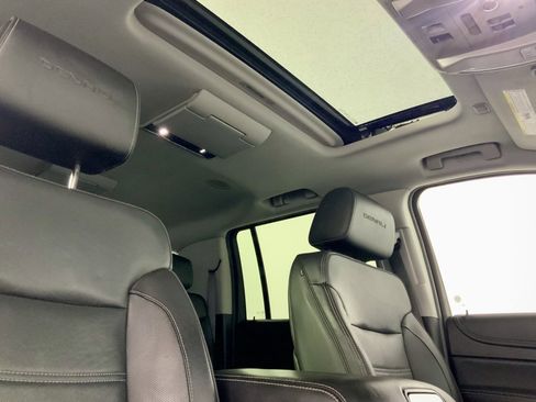 Used 2015 GMC Yukon XL Denali w/ Open Road Package image 2