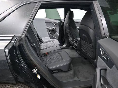 New 2026 Audi SQ8 Premium Plus AWD/4WD image 13