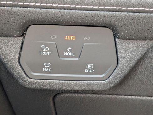 New 2026 Volkswagen Atlas SEL Premium R-Line image 18