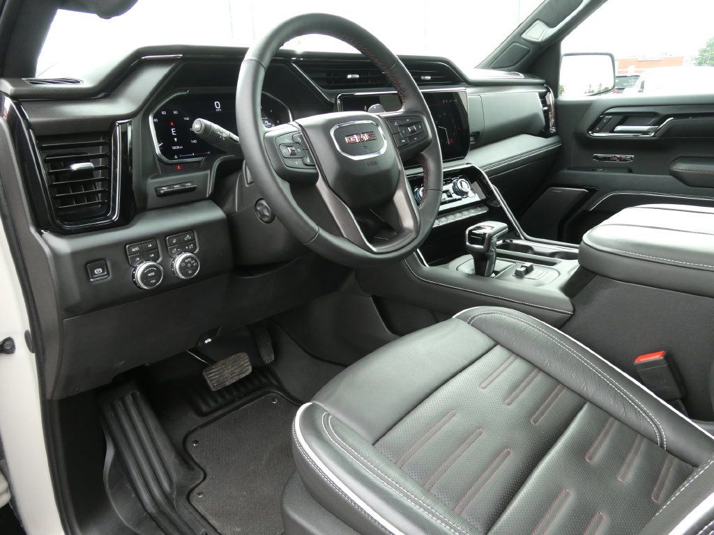 Used 2026 GMC Sierra 1500 AT4X AWD/4WD image 23