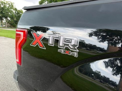 Used 2016 Ford F150 XLT w/ Equipment Group 302A Luxury AWD/4WD image 33