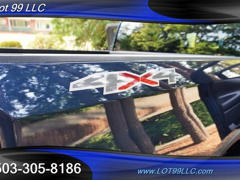 Used 2022 Chevrolet Silverado 1500 Custom w/ Safety Confidence Package AWD/4WD image 33