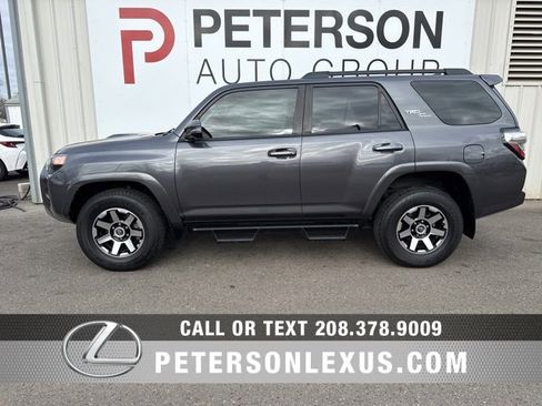 Used 2023 Toyota 4Runner TRD Off-Road Premium image 6