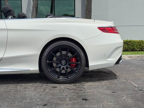 Used 2017 Mercedes-Benz S 65 AMG Cabriolet image 10
