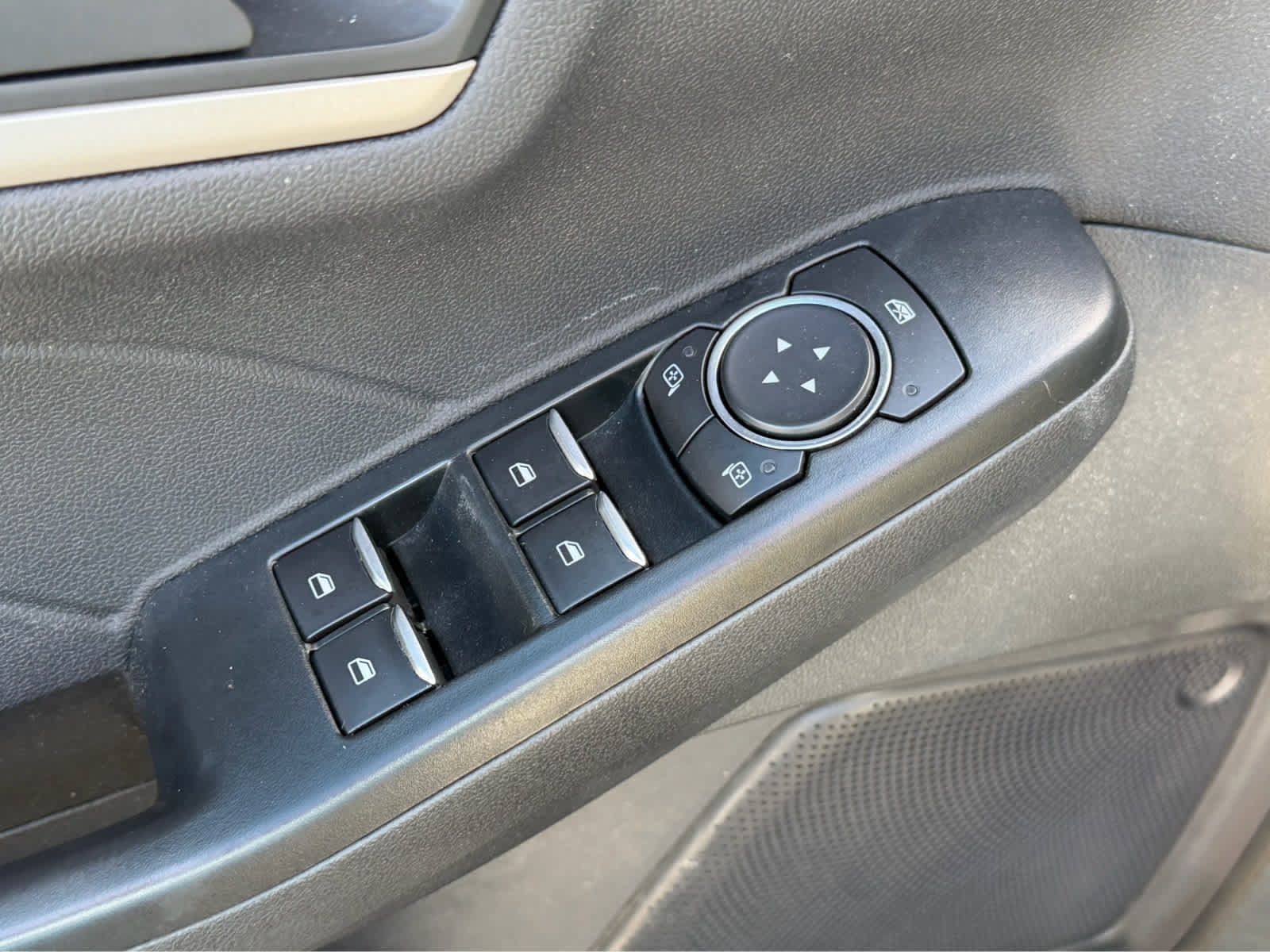 Used 2022 Ford Escape SE AWD/4WD image 13