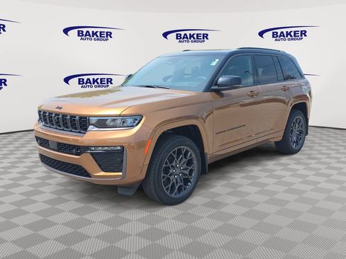 New 2026 Jeep Grand Cherokee Summit AWD/4WD image 7