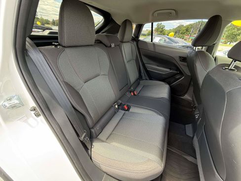 Used 2024 Subaru Crosstrek 2.0i Premium AWD/4WD image 31