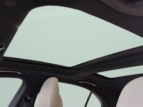 Certified 2025 Mercedes-Benz C 300 Sedan image 18