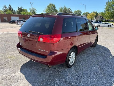 Used 2008 Toyota Sienna LE FWD image 3