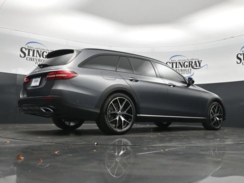 Used 2022 Mercedes-Benz E 450 4MATIC All-Terrain Wagon image 32