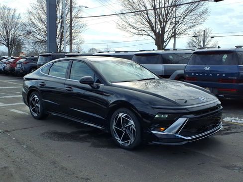 New 2026 Hyundai Sonata SEL image 1
