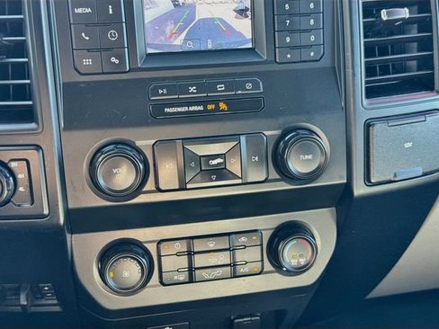 Used 2020 Ford F150 XL w/ XL Power Equipment Group AWD/4WD image 15